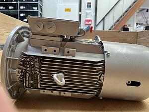 3-Mot EN60034 M55APP100M045EF0T GEAR MOTOR NEW