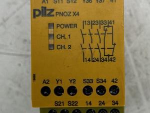 774730 Pnoz X4 24VDC 3N/O 1N/C Relais USED