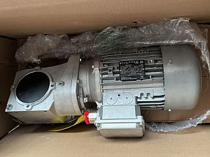 SK90SP/4 CUS TW Electric Motor NEW